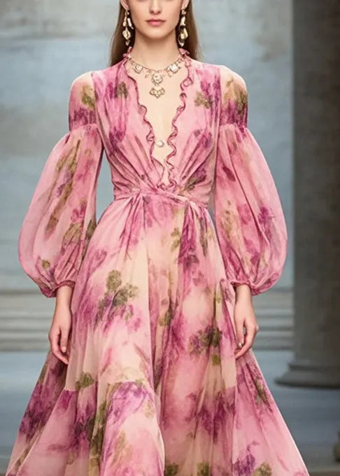 Classic Vintage & Enduringly Stylish Dress