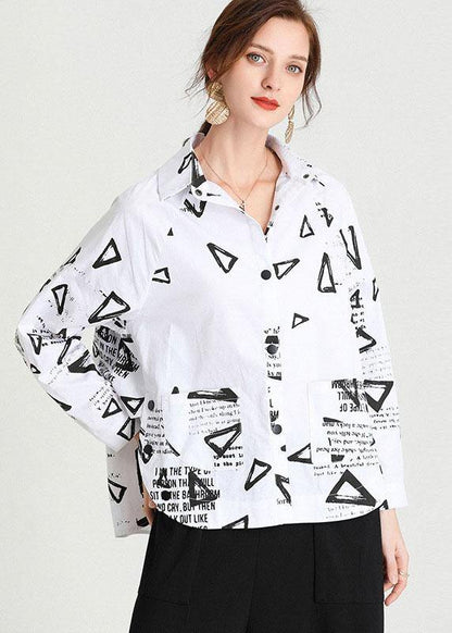 Classic Vintage Shirt with a Flattering Fit