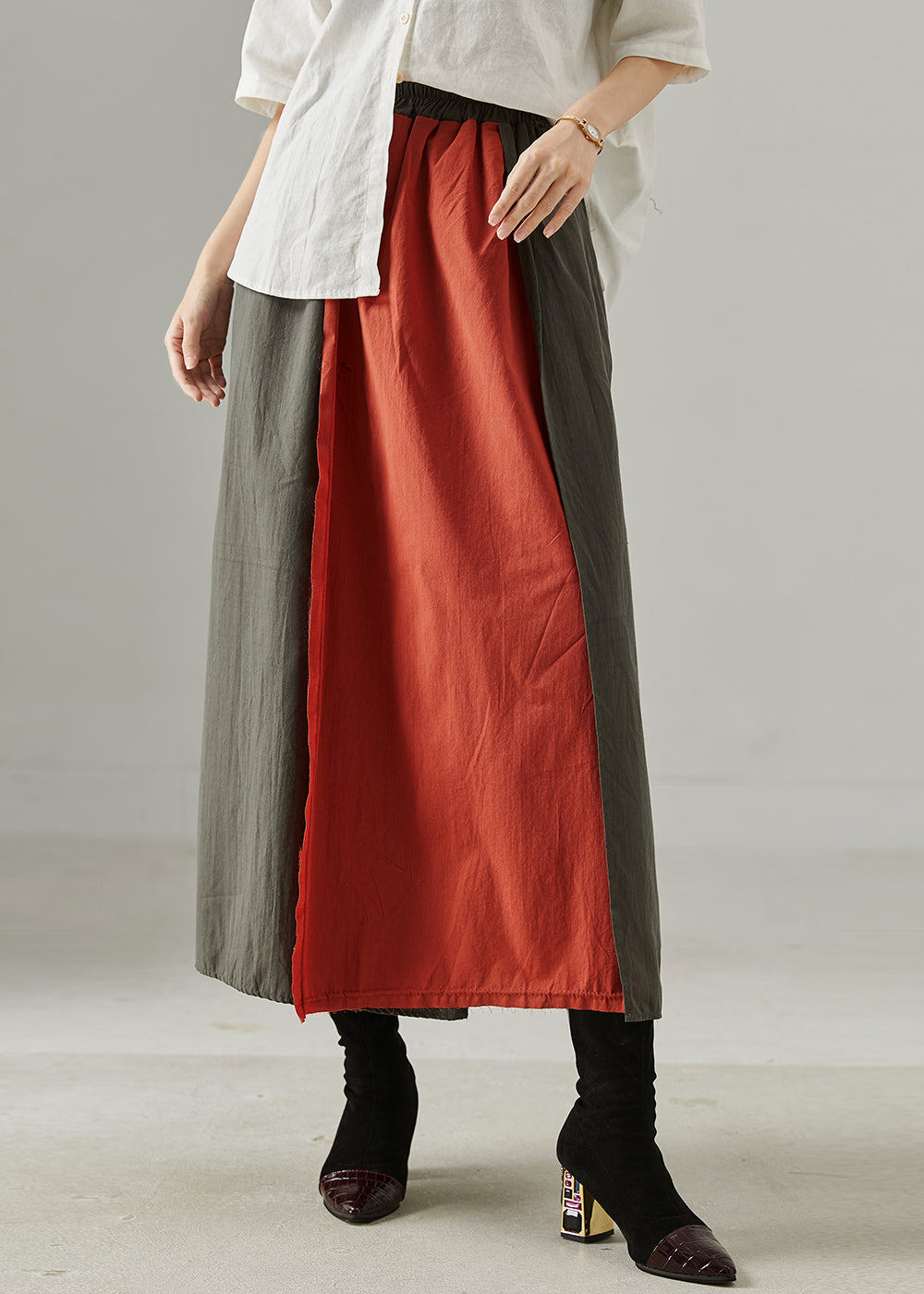 Sophisticated Garment with a Clean Classic Look
