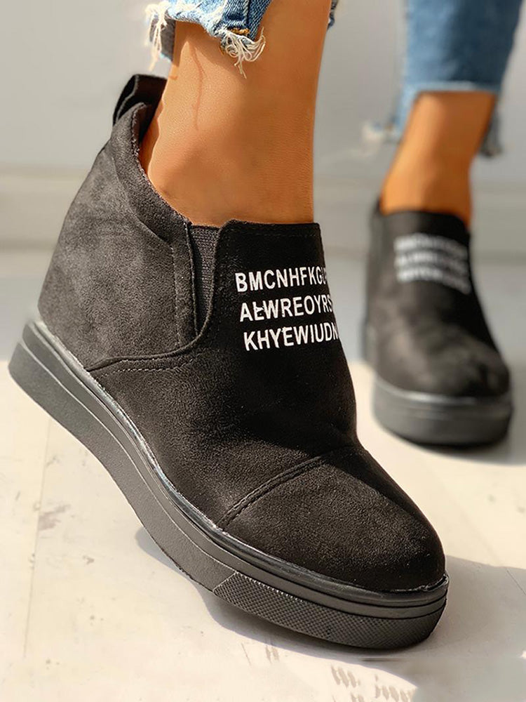 Beautifully Crafted Orthopedic Sneakers