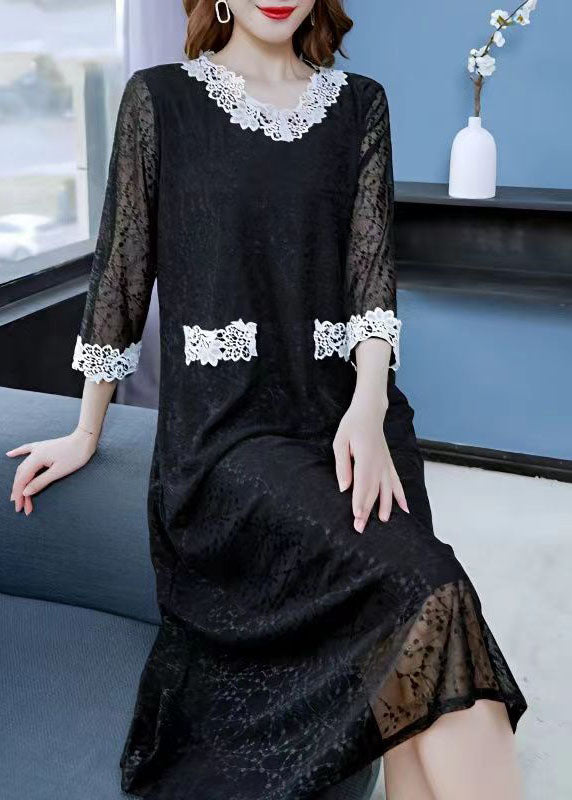 Well Tailored Dress with a Graceful Silhouette