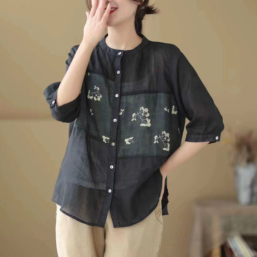 Sophisticated Blouse with a Clean Classic Look
