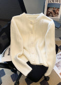 Classic Vintage Sweater with a Flattering Fit