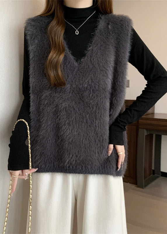 Classic Vintage Top with a Flattering Fit