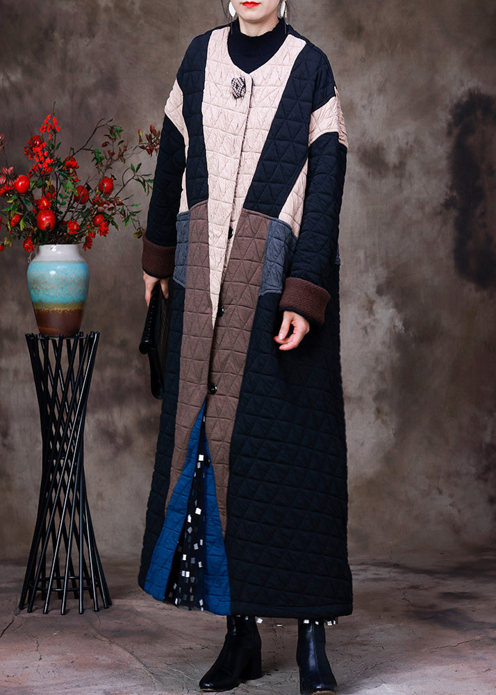 Classic Vintage Coat with a Flattering Fit