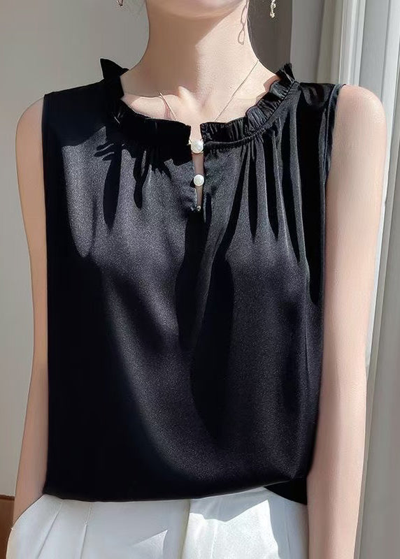 Classic Vintage Blouse with a Flattering Fit