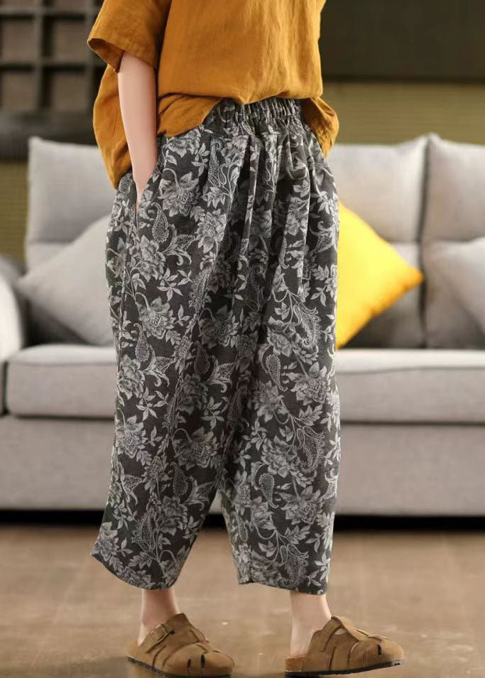 Well Tailored Pants with a Graceful Silhouette