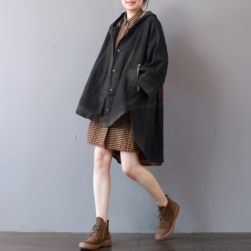 Beautifully Finished Coat in a Timeless Design
