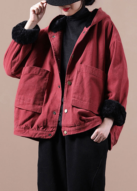 Effortlessly Elegant Coat with a Timeless Design
