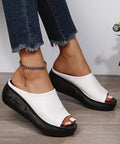 Chic Orthopedic Sandals with Unique Design