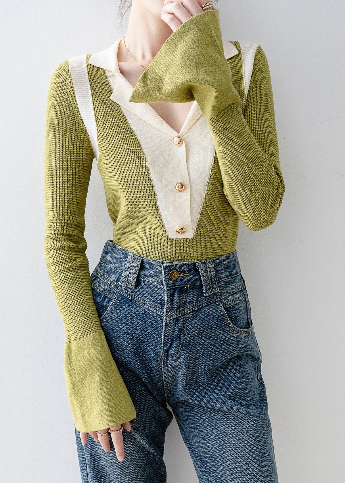 Classic Vintage & Enduringly Stylish Top