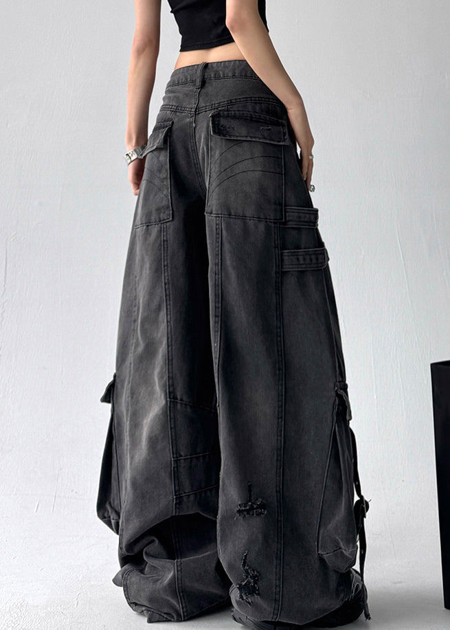 Well Tailored Pants with a Graceful Silhouette