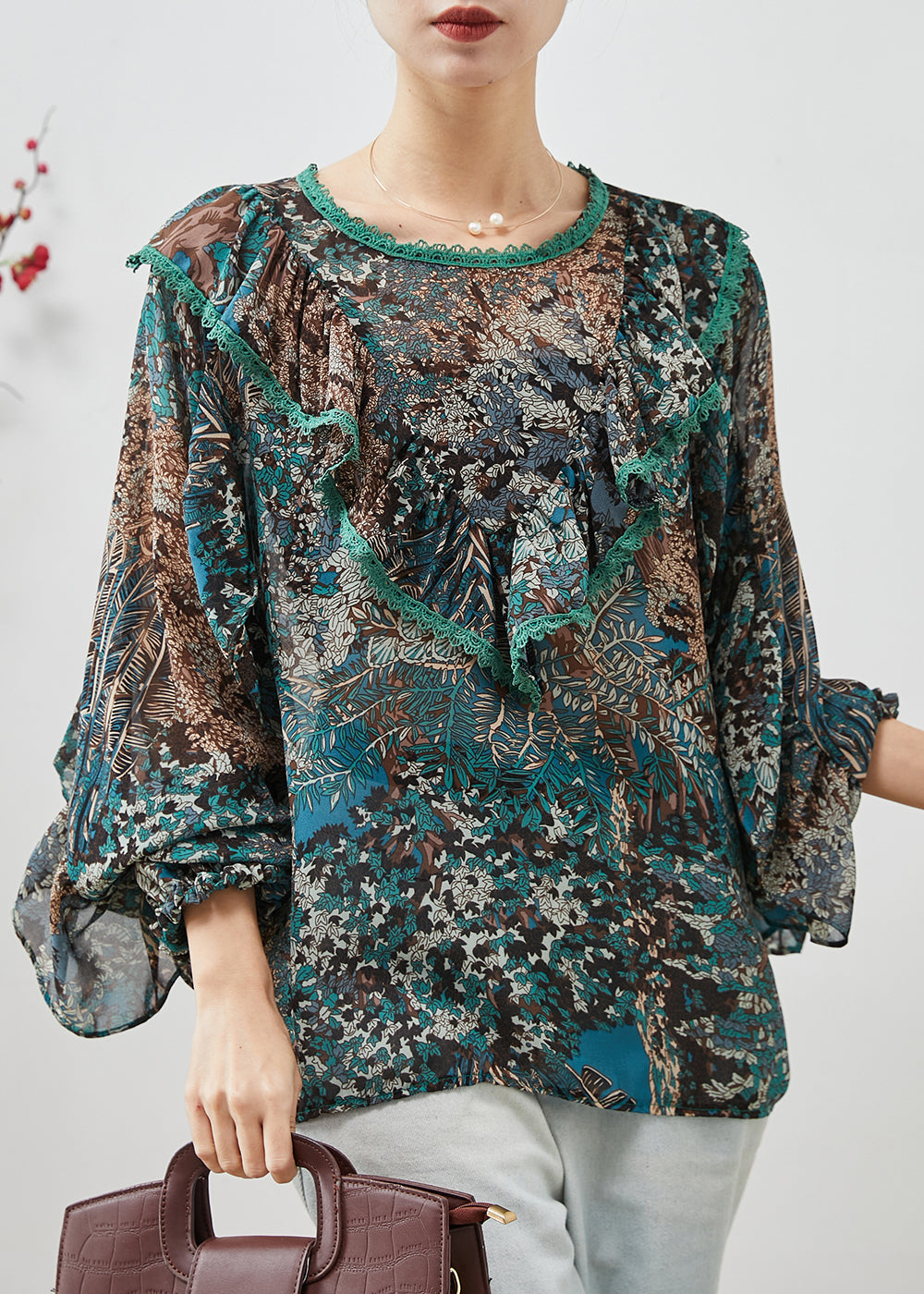 Beautifully Crafted Top in a Classic Style
