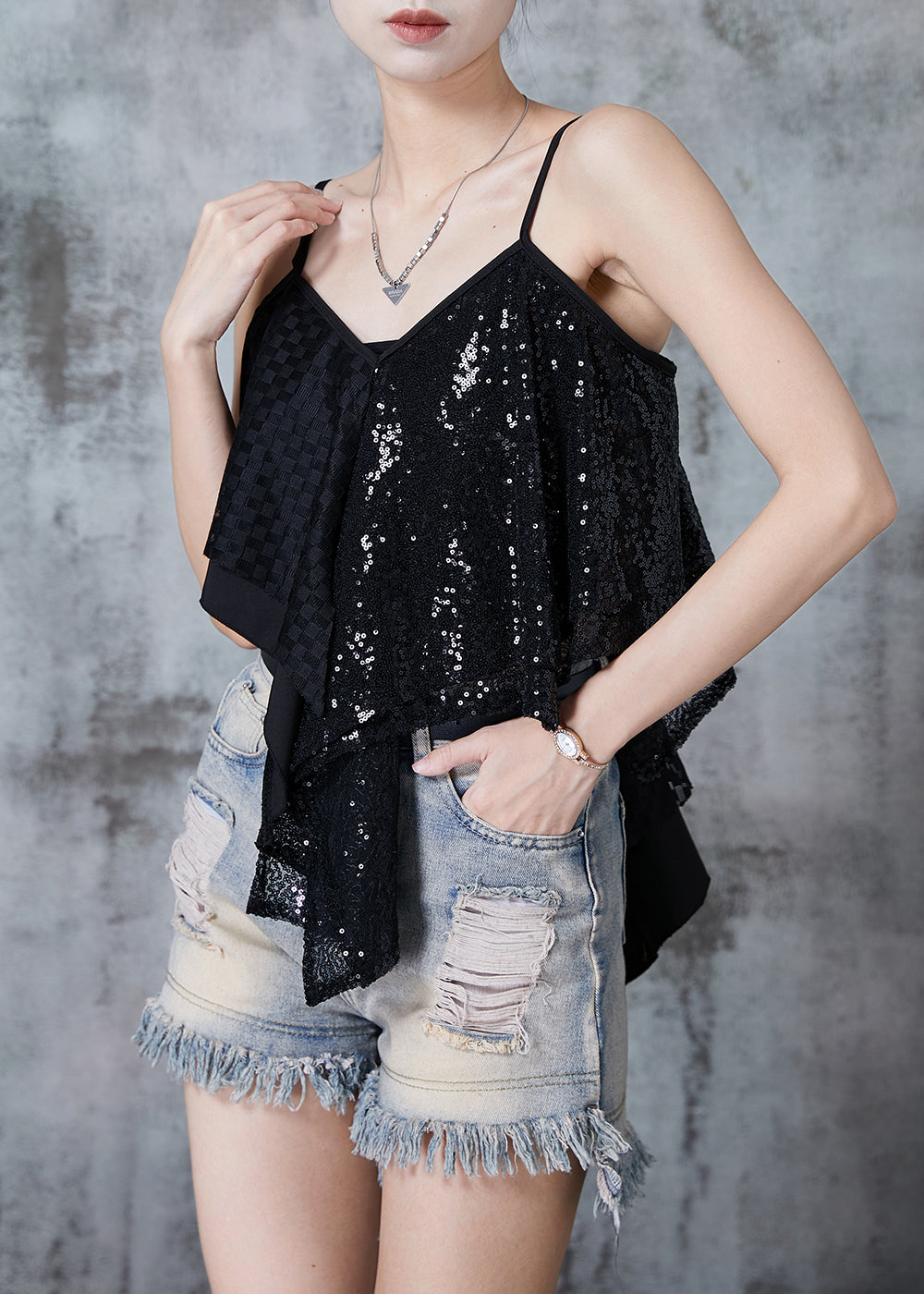 Effortlessly Elegant Garment with a Timeless Design