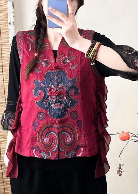 Beautifully Finished Coat in a Timeless Design