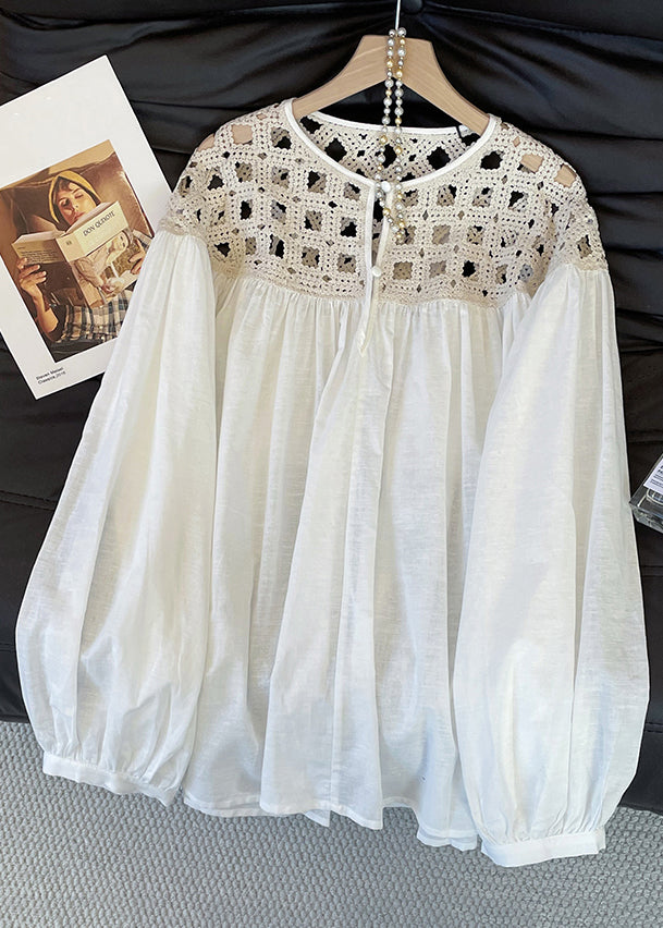 Sophisticated Blouse with a Clean Classic Look