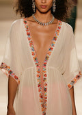 Well Tailored Cardigan with a Graceful Silhouette