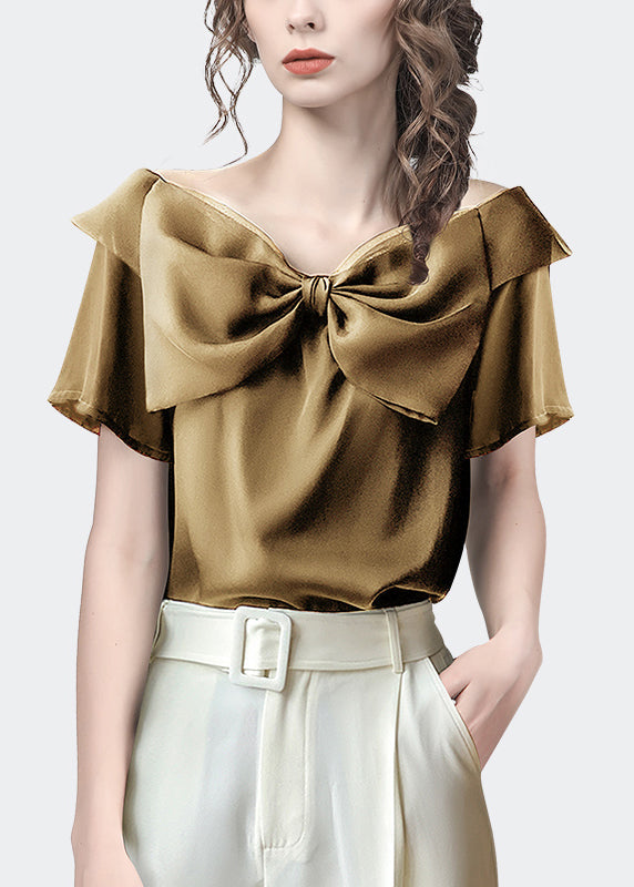 A Vintage Style Shirt with Delicate Timeless Details