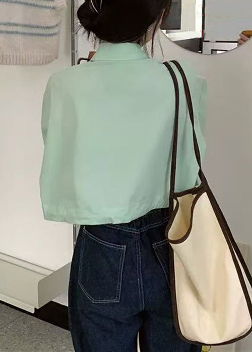 Beautifully Crafted Blouse in a Classic Style