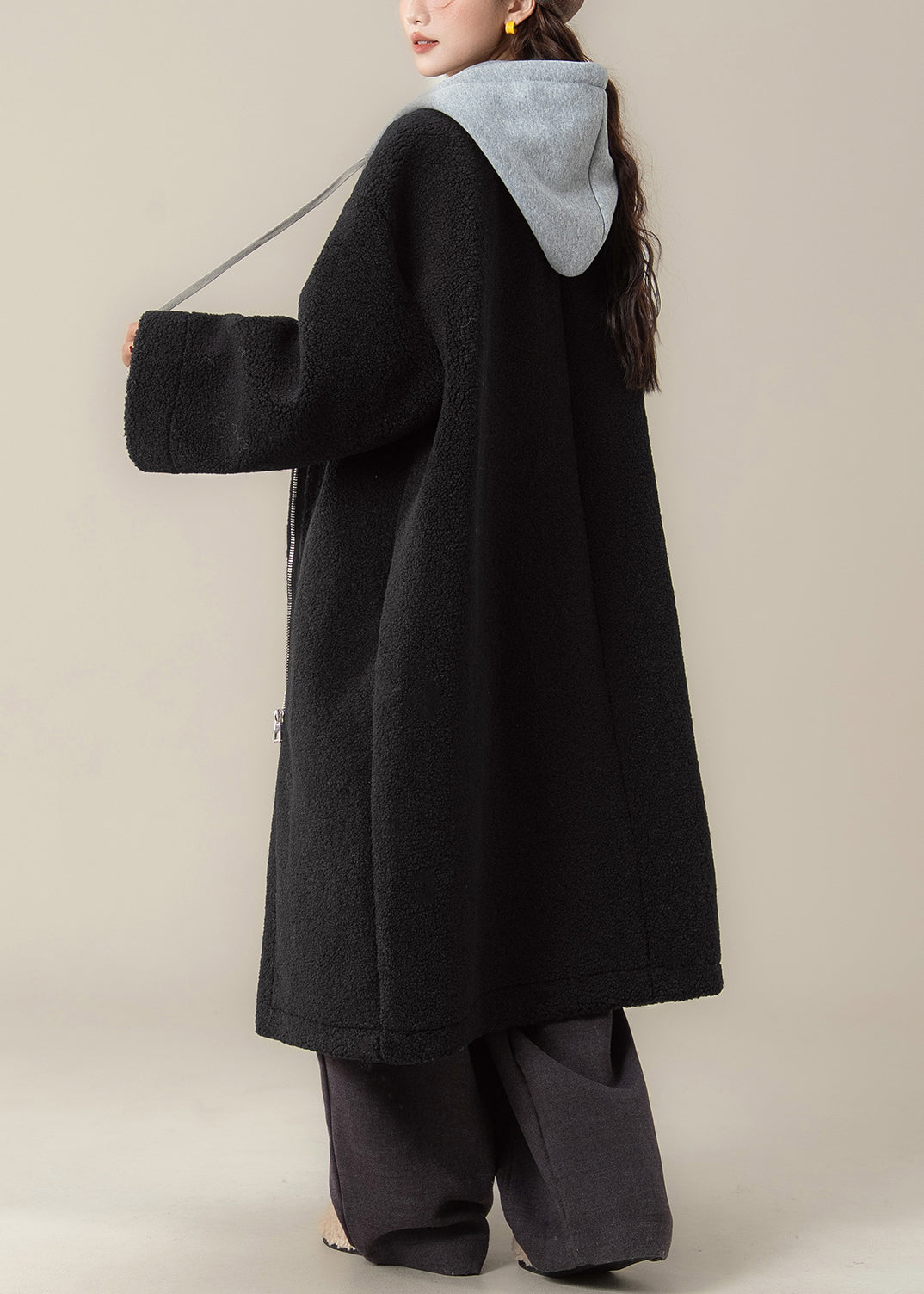 Elegantly Styled Coat for Everyday Wear