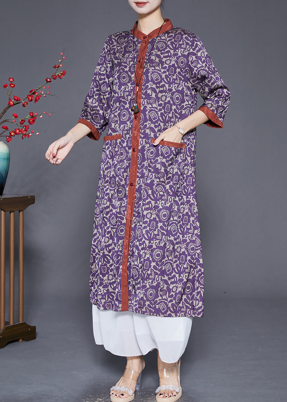Gracefully Styled Coat for Any Occasion