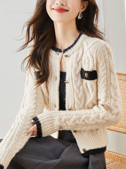 Classic Vintage & Enduringly Stylish Cardigan