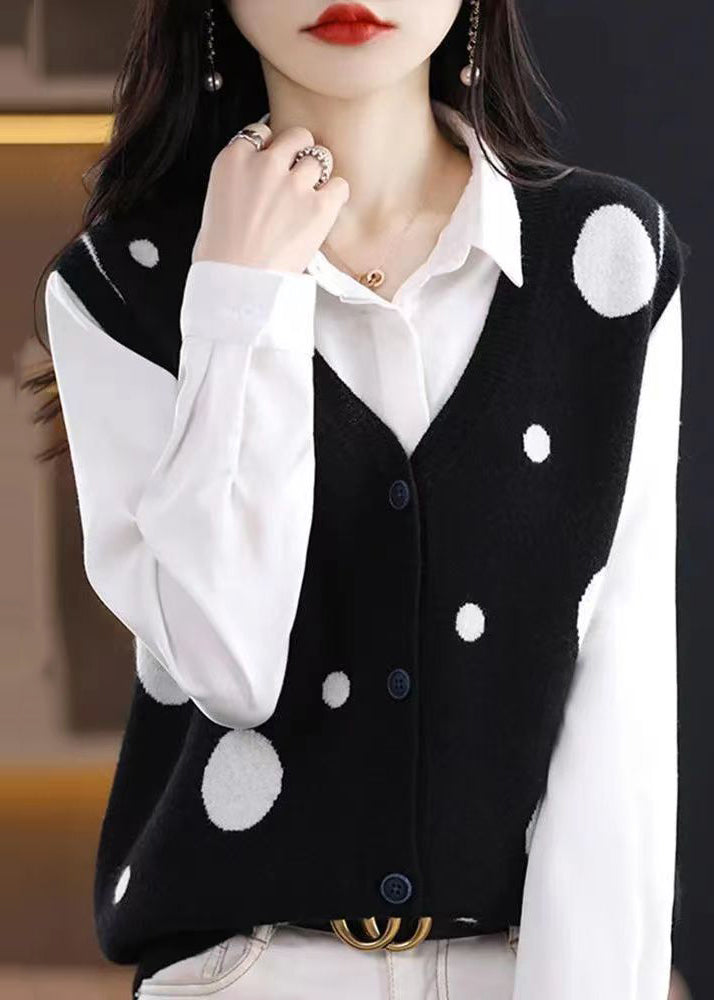 Polished Top with an Effortless Classic Look