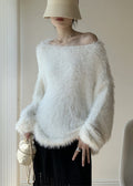 Well Tailored Sweater with a Graceful Silhouette