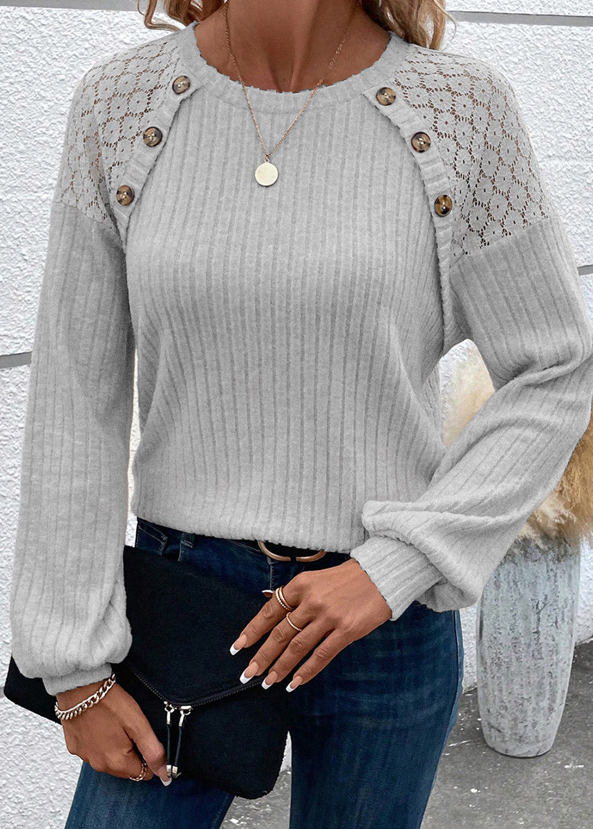 Effortlessly Elegant Sweater with a Timeless Design