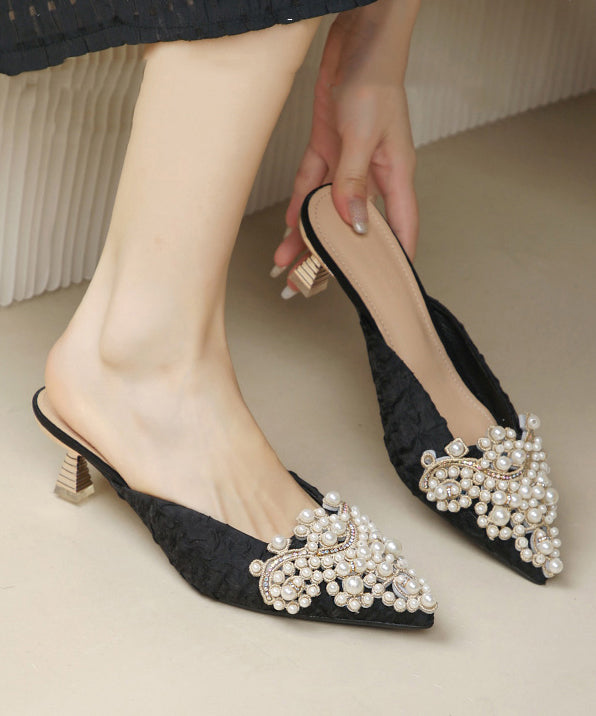 Graceful Orthopedic Sandals for Modern Look