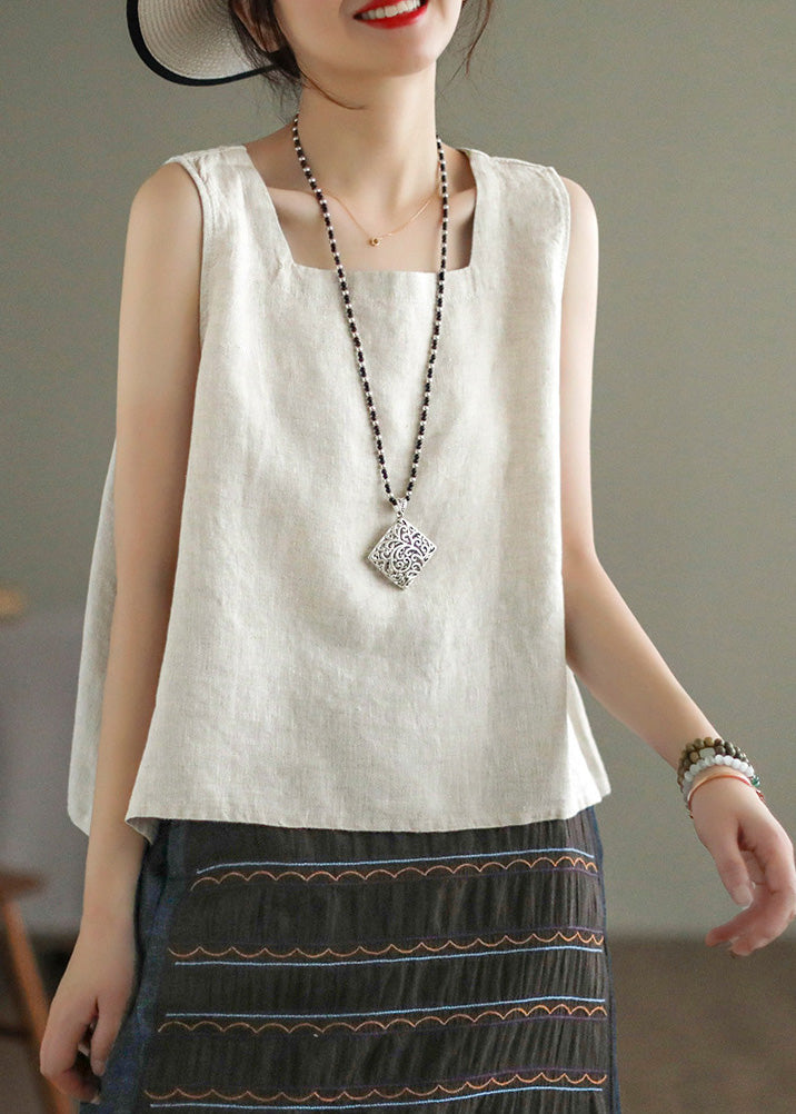 Effortlessly Elegant Top with a Timeless Design