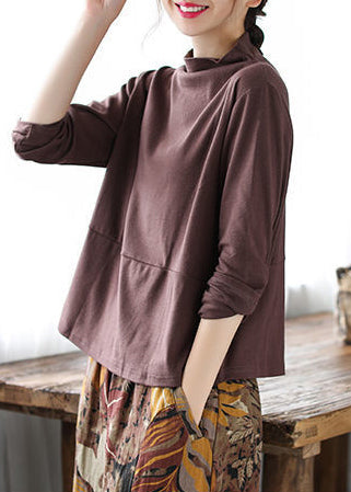Classic Vintage Shirt with a Flattering Fit