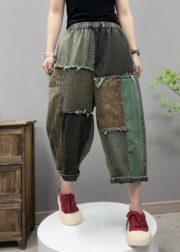Effortlessly Elegant Pants with a Timeless Design
