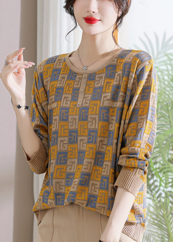 Beautifully Finished Sweater in a Timeless Design