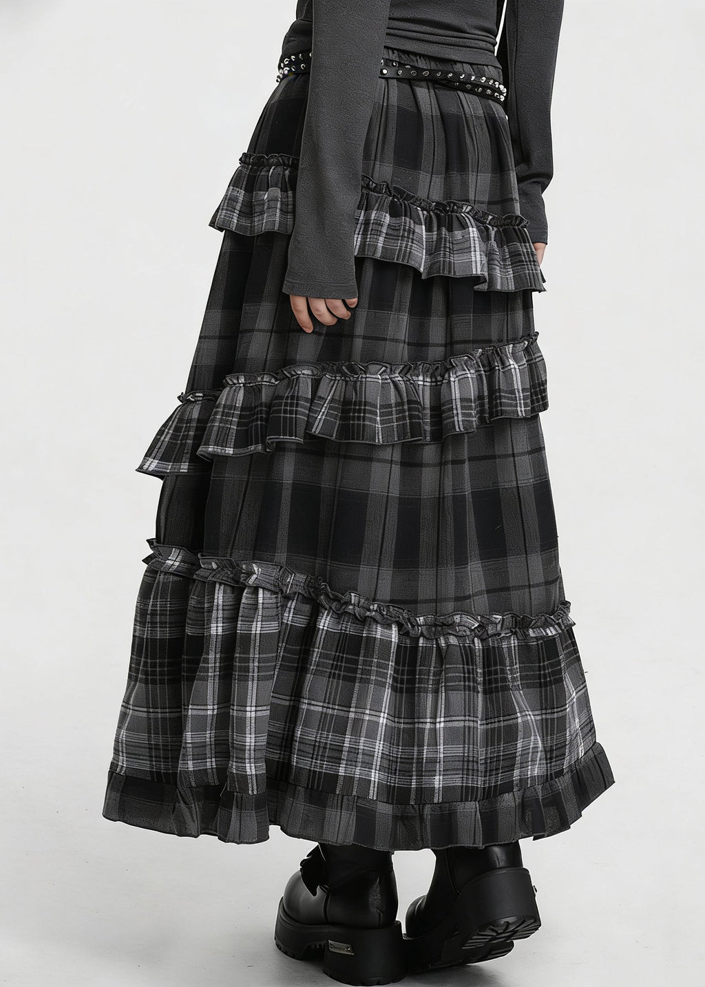 Beautifully Finished Garment in a Timeless Design
