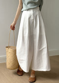 Classic Vintage Pants with a Flattering Fit