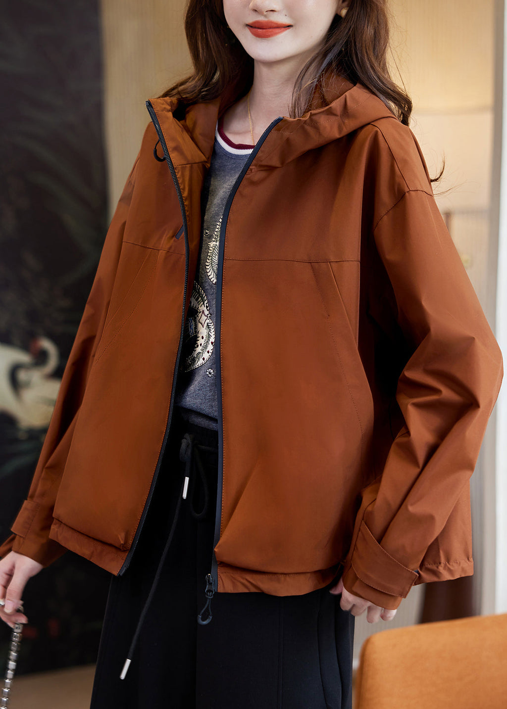 Well Tailored Coat with a Graceful Silhouette
