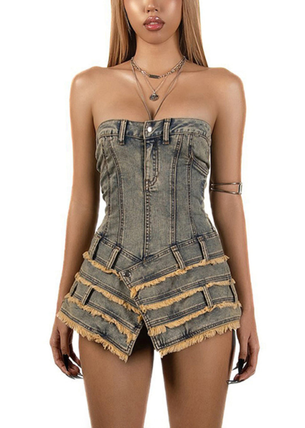 Gracefully Styled Dress for Any Occasion
