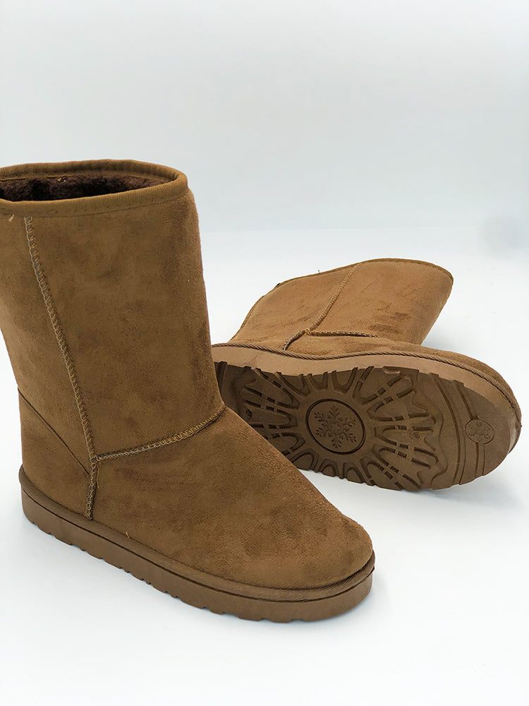 Graceful Orthopedic Boots for Modern Look