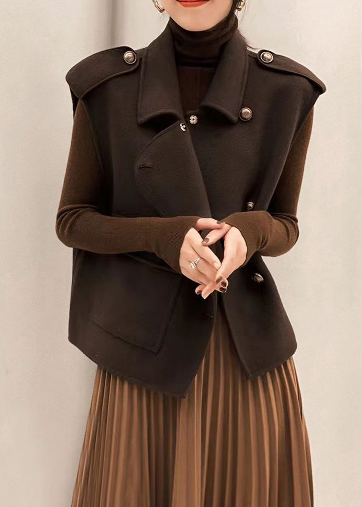 Polished Coat with an Effortless Classic Look
