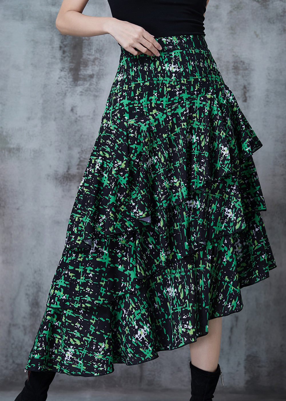 Well Tailored Garment with a Graceful Silhouette