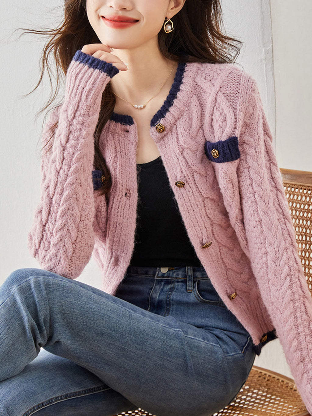 Classic Vintage & Enduringly Stylish Cardigan