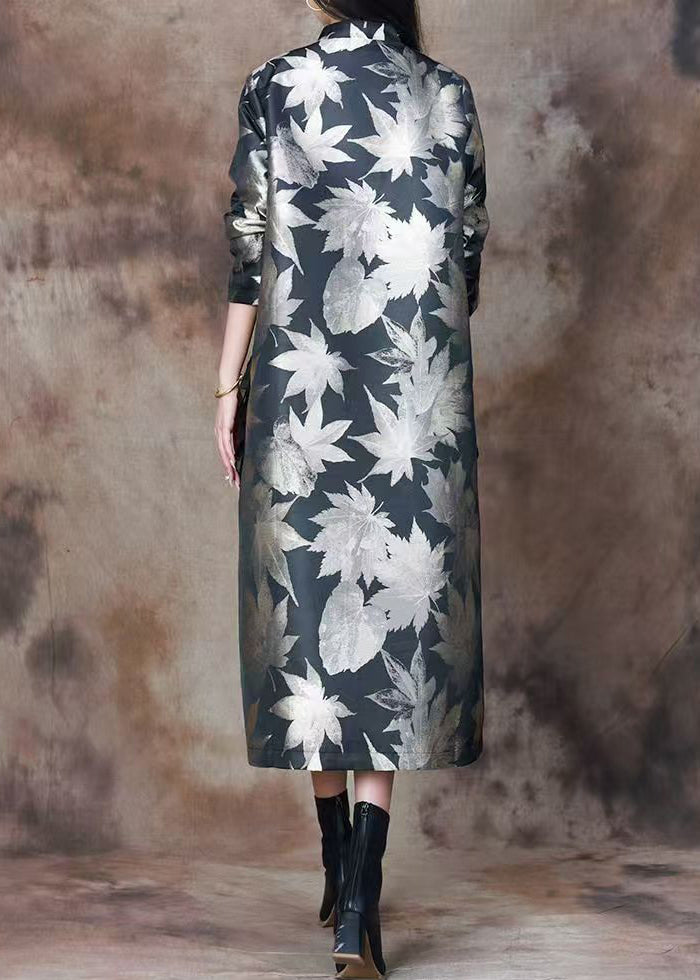 Classic Vintage Coat with a Flattering Fit