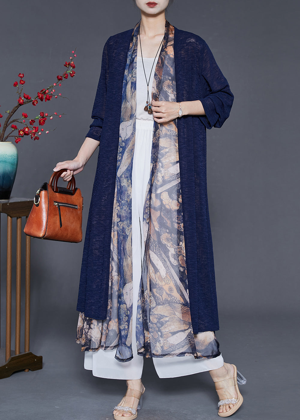Gracefully Styled Cardigan for Any Occasion