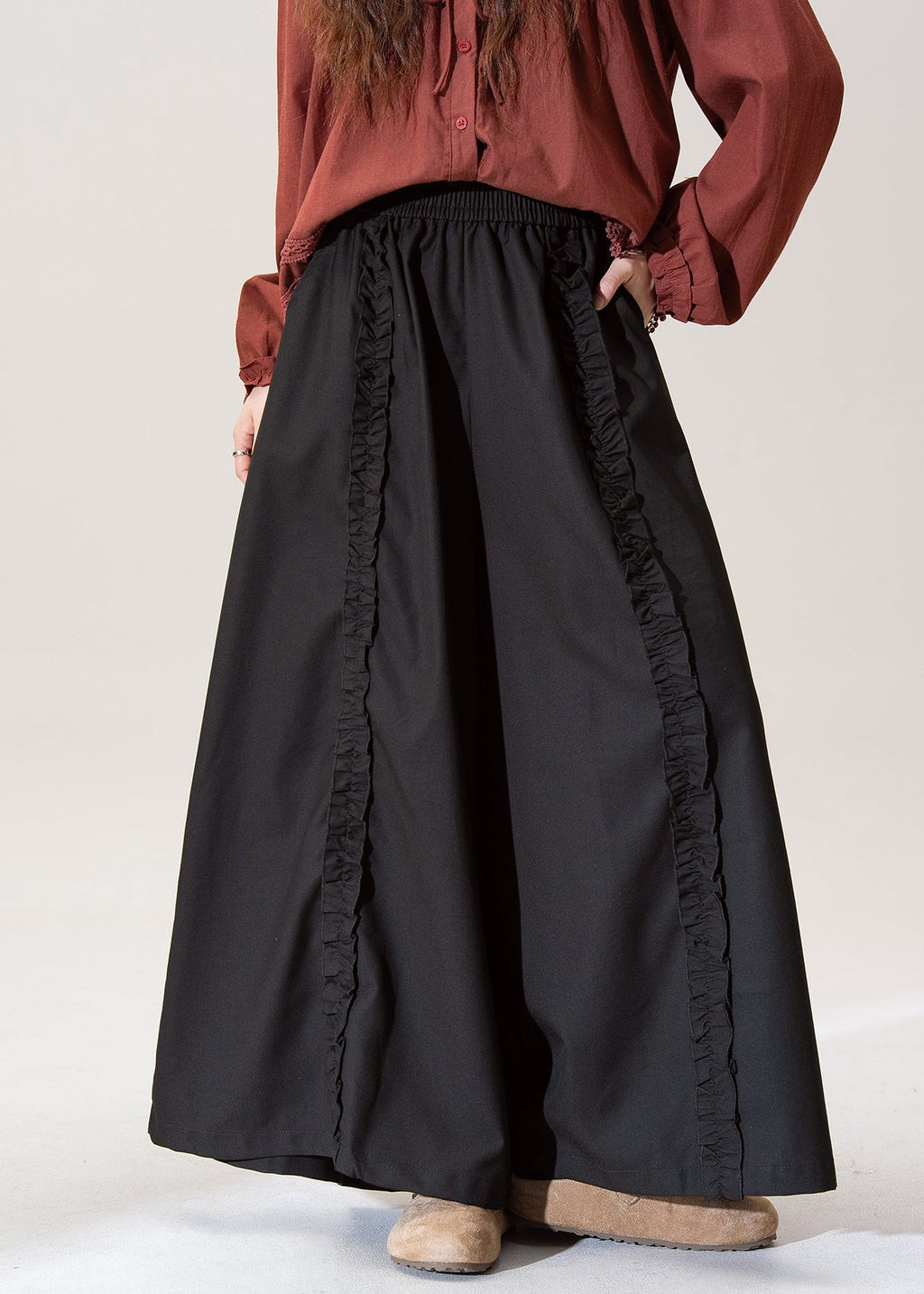 Sophisticated Pants with a Clean Classic Look