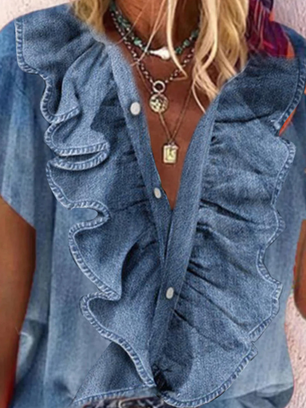 Sophisticated Shirt with a Clean Classic Look