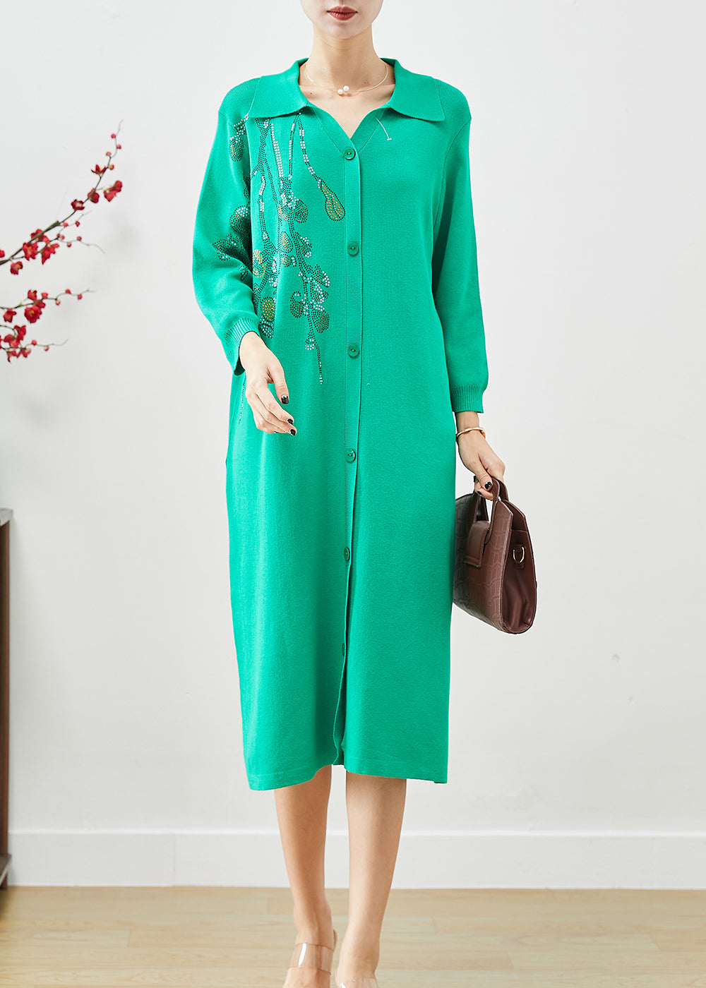 Classic Vintage Dress with a Flattering Fit