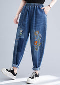 Elegantly Styled Pants for Everyday Wear
