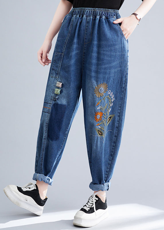 Elegantly Styled Pants for Everyday Wear