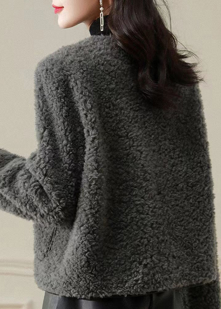 Classic Vintage Coat with a Flattering Fit